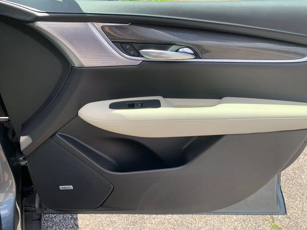Used 2020 Gray Cadillac Sport image 21