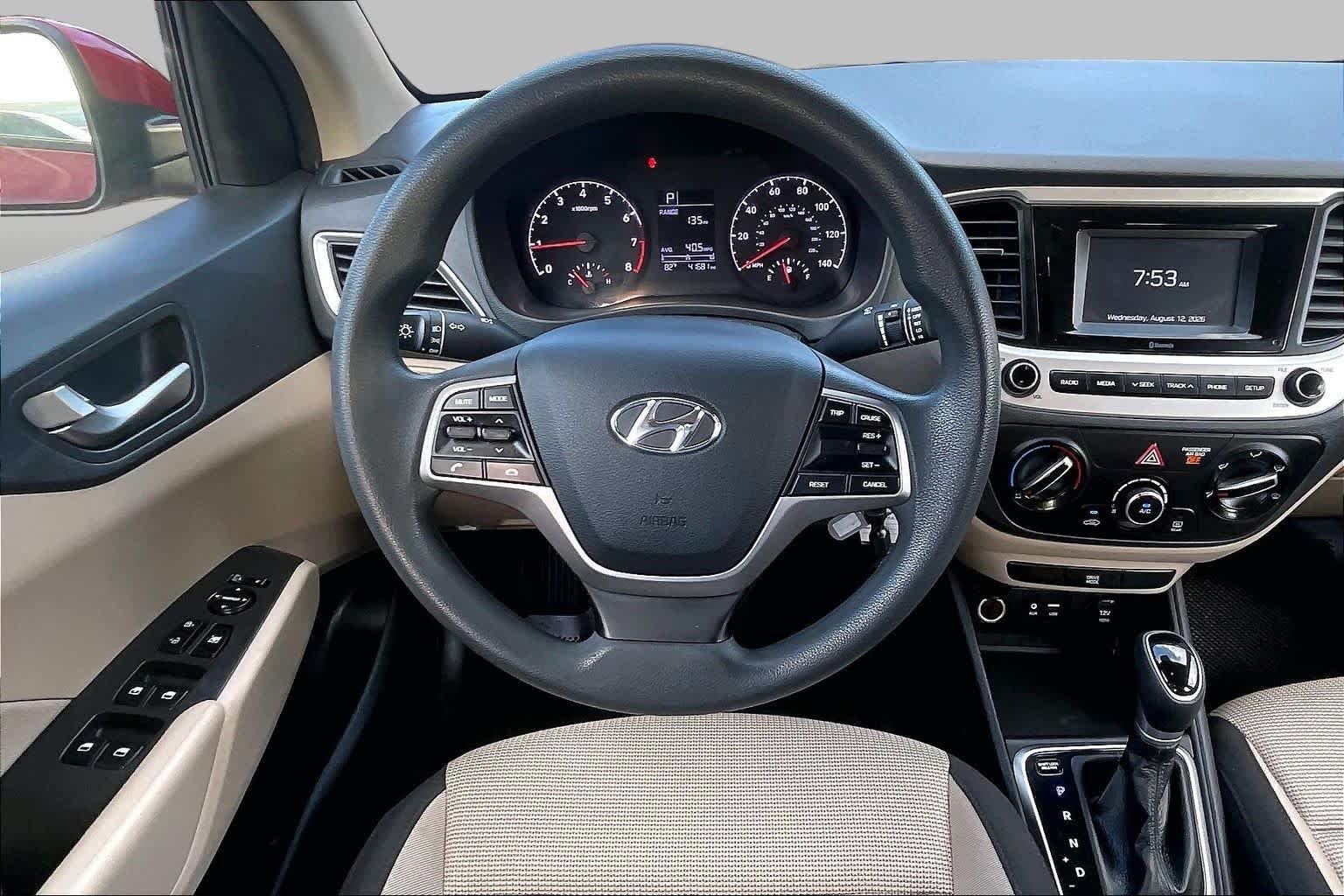 Pre-Owned 2022 Hyundai Accent SE