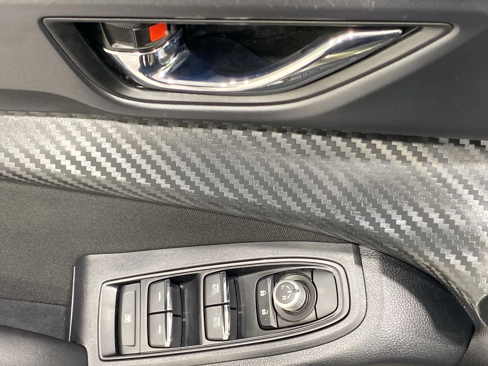 2025 Subaru Ascent Premium - Photo 13