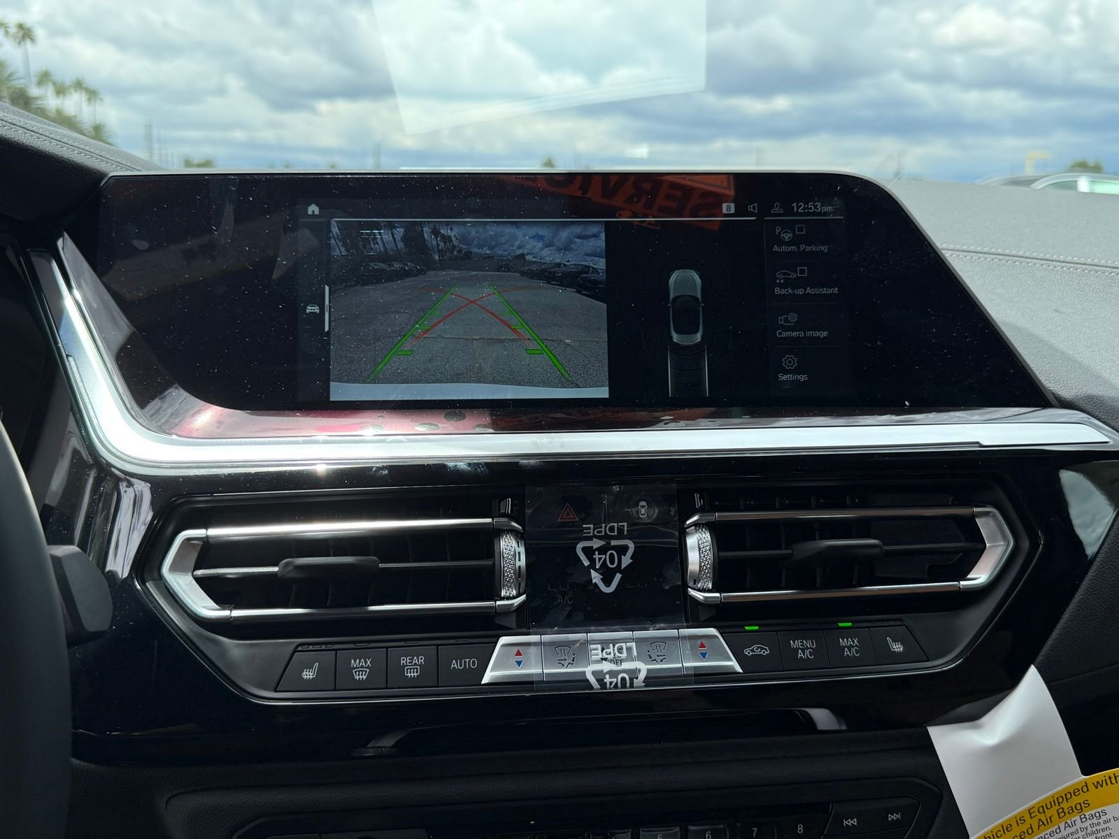 New 2026 Alpine White BMW sDrive30i image 27