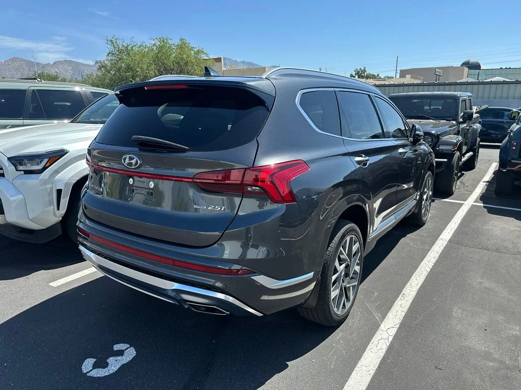 Used 2023 Gray Hyundai Calligraphy image 12