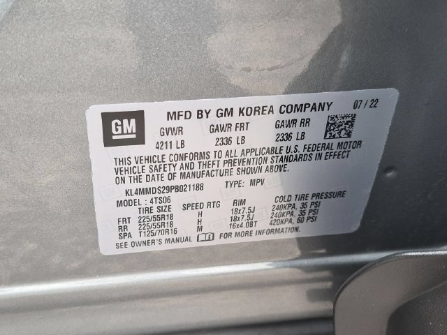 Used 2023 MOONSTONE GRAY METALLIC Buick Select image 31