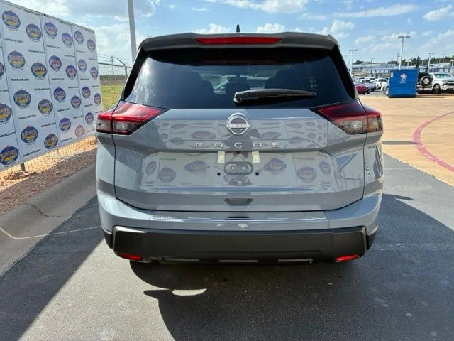 New 2026 Boulder Gray Pearl Nissan SV image 5