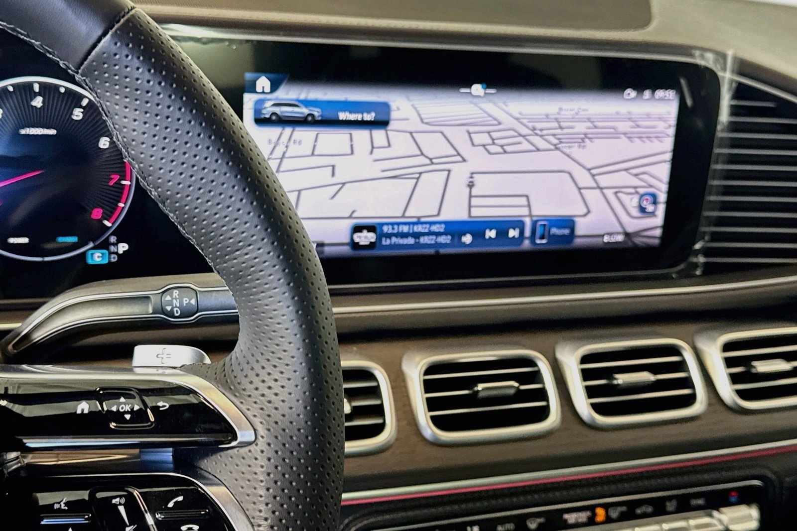 New 2026 Cirrus Silver Metallic Mercedes-Benz GLS 580 image 15