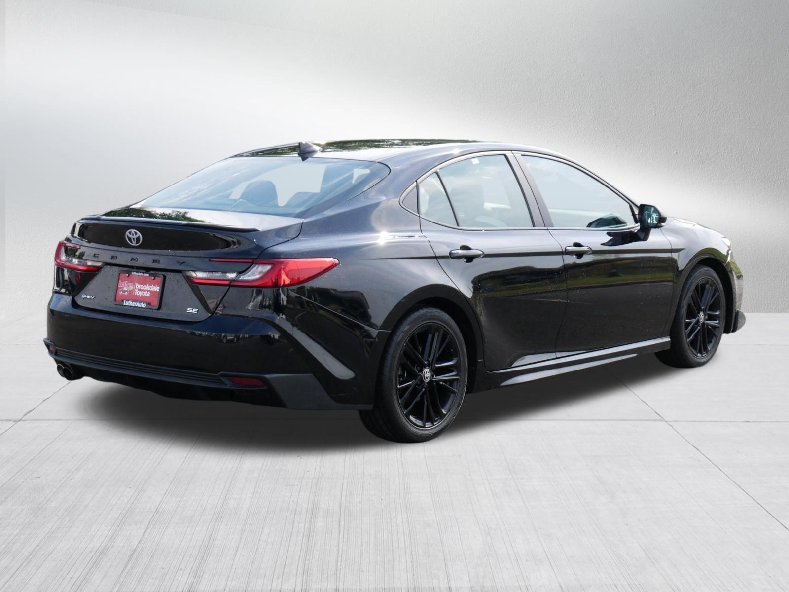 Certified Used 2025 MIDNIGHT BLACK Toyota SE image 7