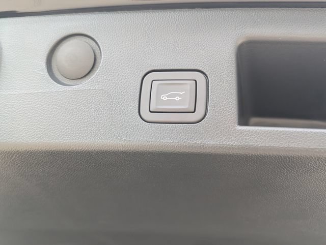 2027 Chevrolet Equinox RS - Photo 31