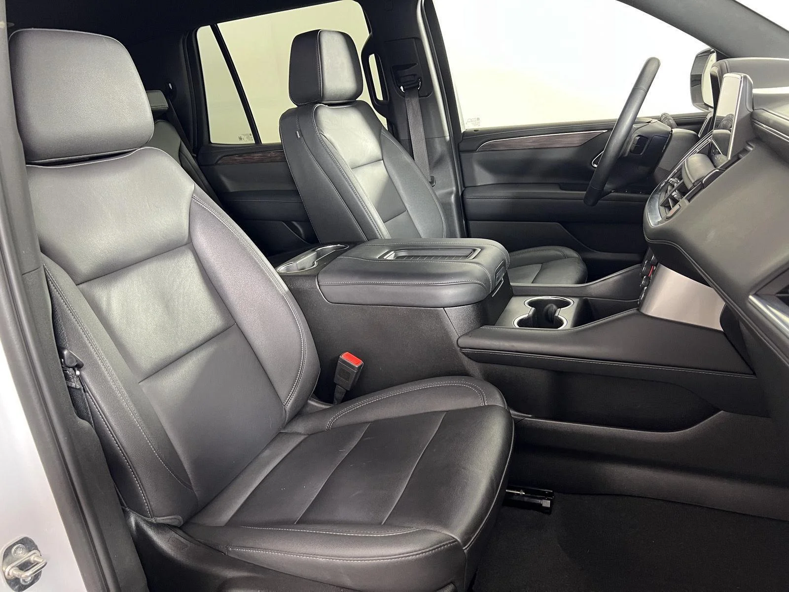 Used 2023 Summit White Chevrolet LT image 27