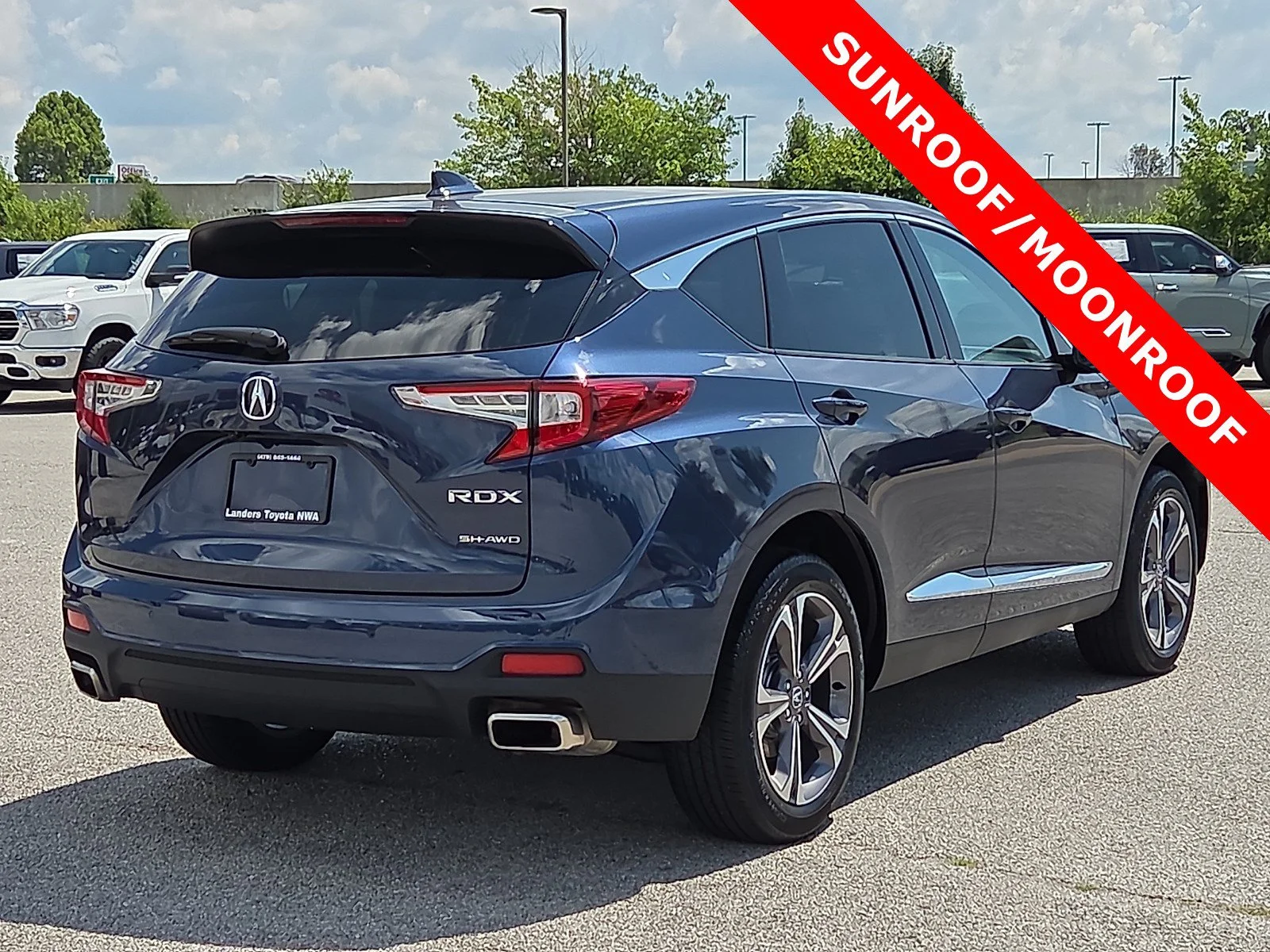 Used 2025 Canyon River Blue Metallic Acura w/Technology Package image 5