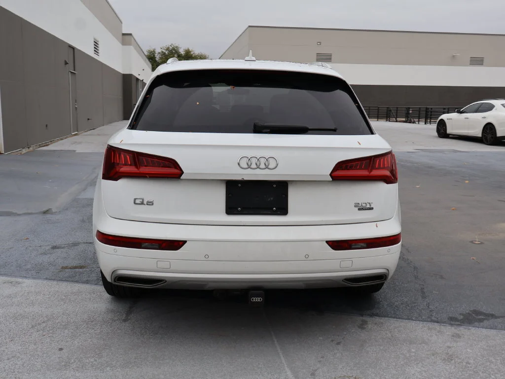 Used 2018 Ibis White Audi 2.0T Premium image 12
