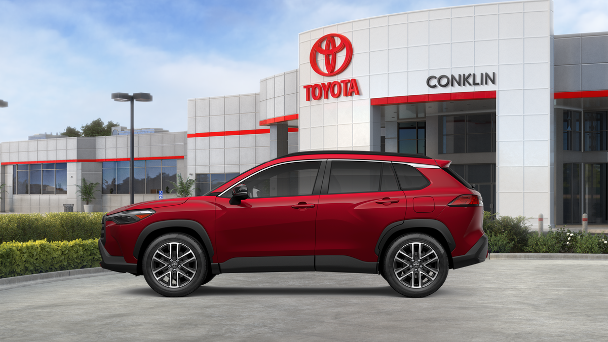 New 2026 Soul Red Crystal Toyota XLE image 4