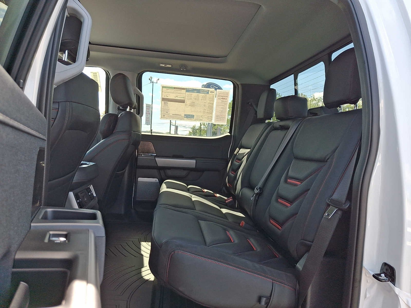 New 2026 Star White Metallic Tri-Coat Ford F-250® Lariat® image 9