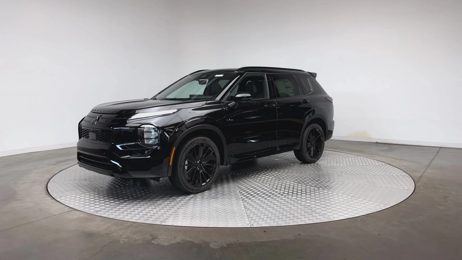 New 2026 Black Diamond Mitsubishi BLACK EDITION S-AWC image 4