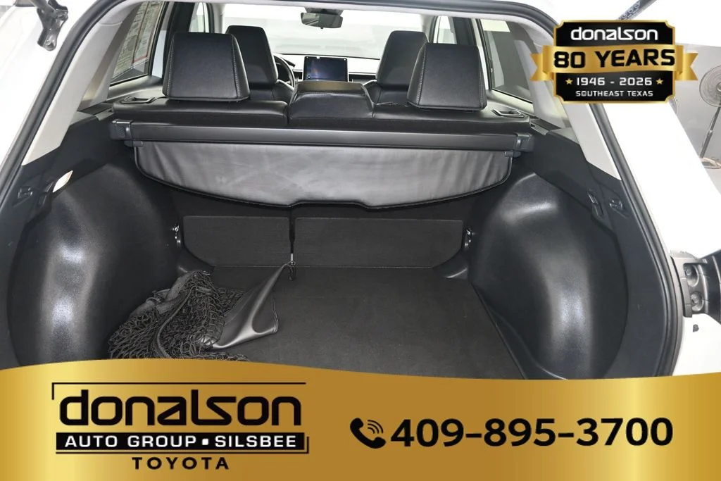 Used 2025 Beige Toyota XLE image 7