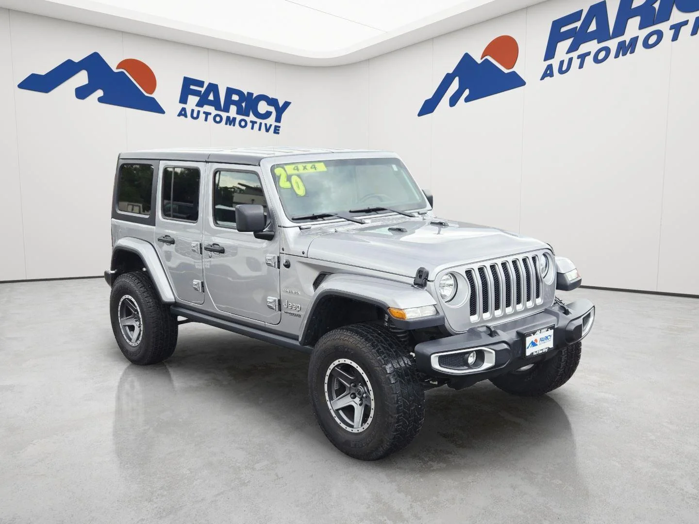 Used 2020 Billet Silver Metallic Jeep Sahara image 3