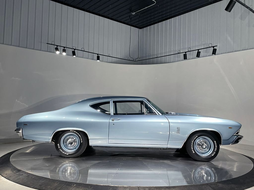 Used 1969 Blue Chevrolet  image 5