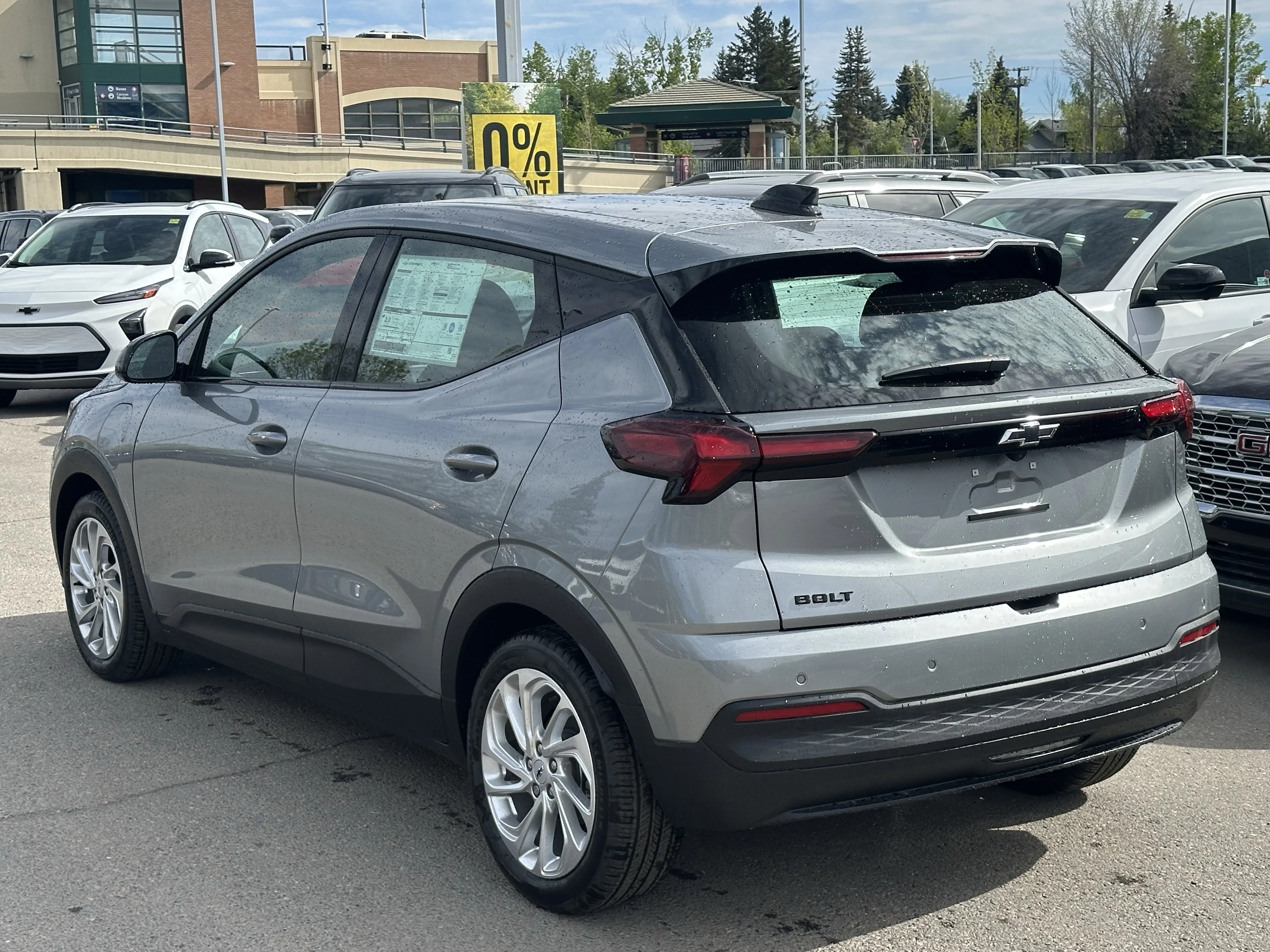 New 2027 Sterling Grey Metallic Chevrolet LT image 4