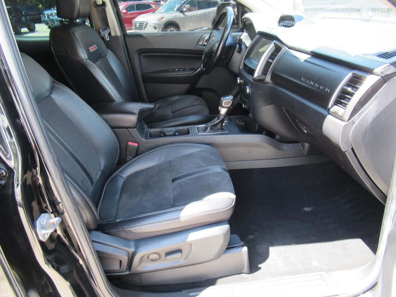 Used 2022 Black Ford Lariat image 12