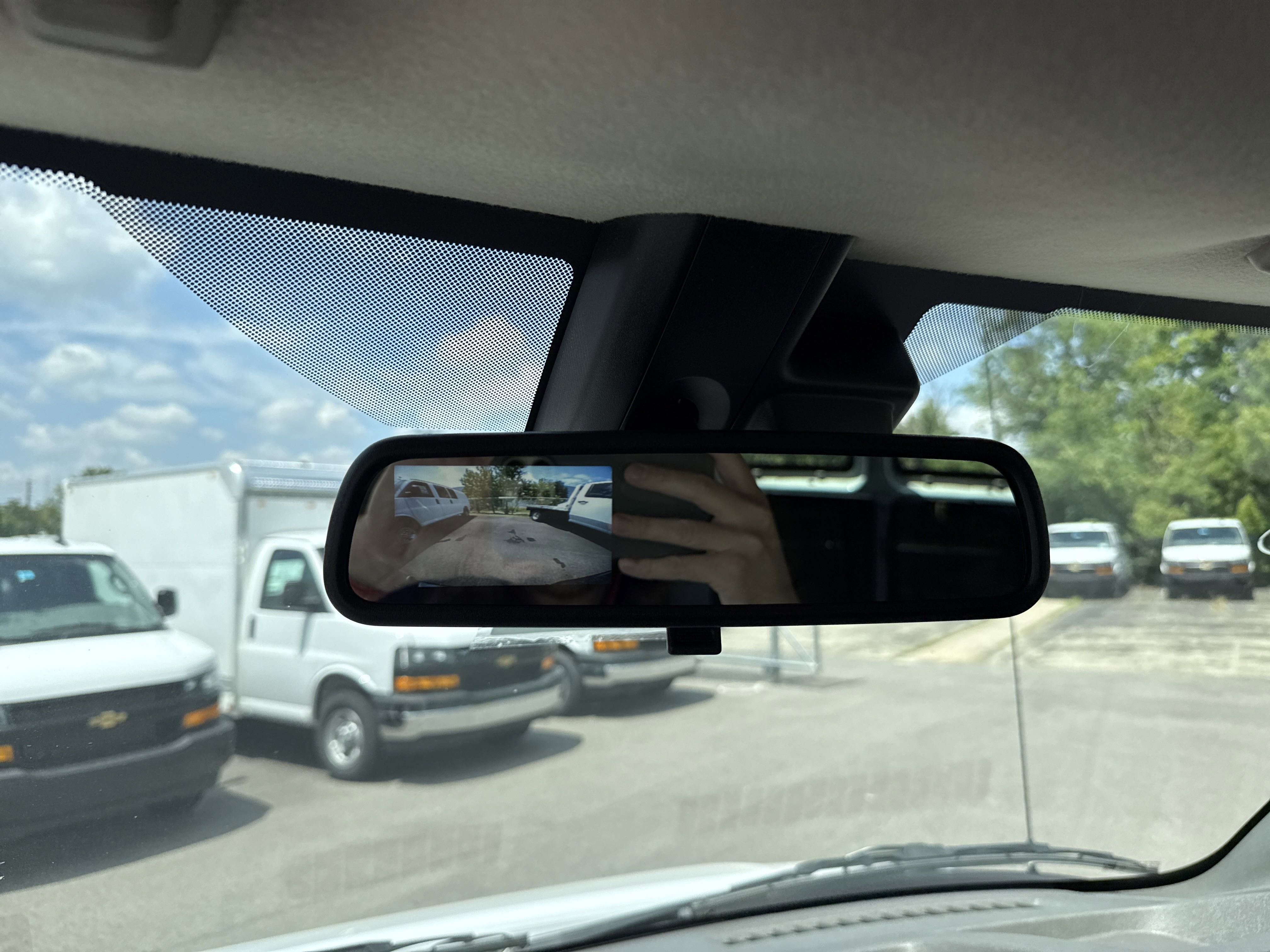 2025 Chevrolet Express Cargo Work Van - Photo 19