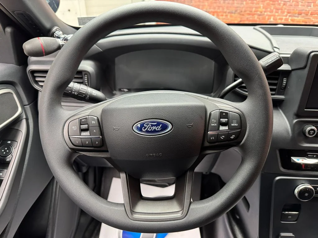 New 2026 Black Ford Base image 15