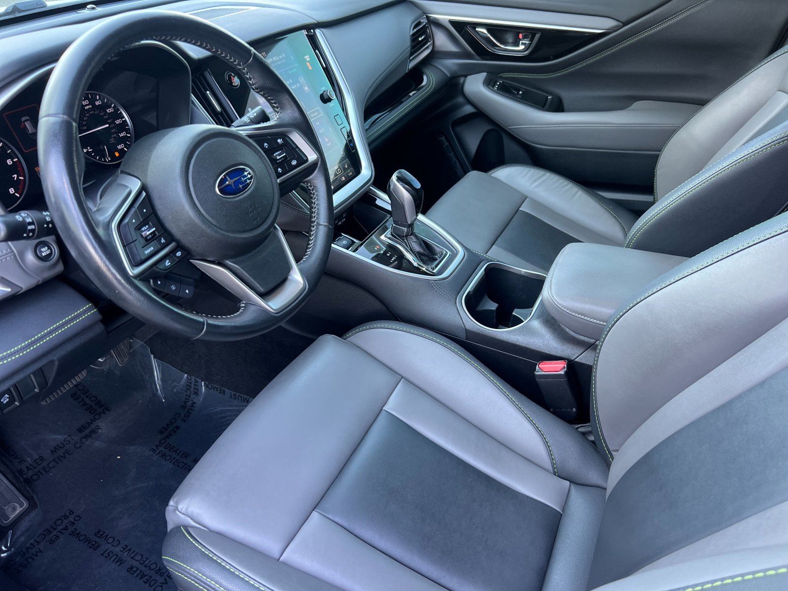 Used 2022 Ice Silver Metallic Subaru Onyx Edition XT image 9