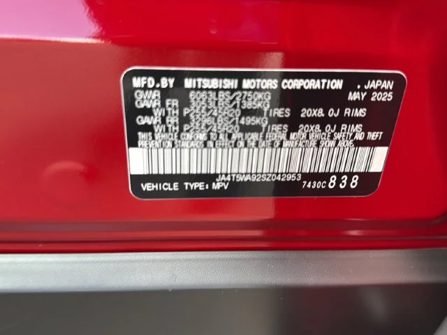 Used 2025 Red Mitsubishi SEL image 19