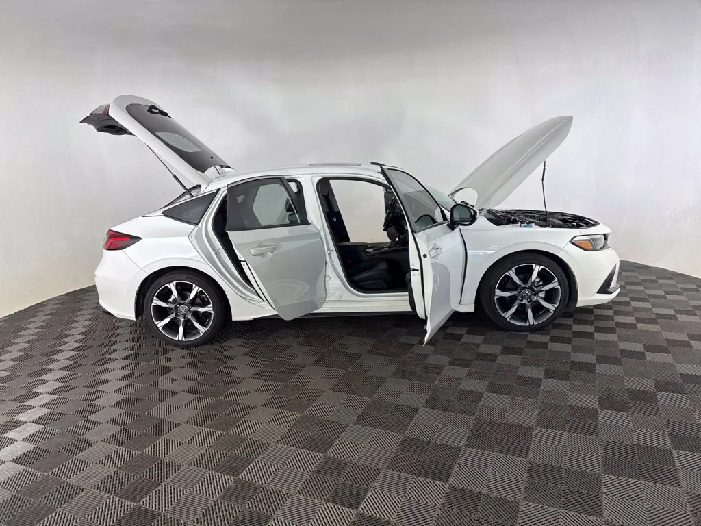 Used 2024 Silver Honda EX-L image 14
