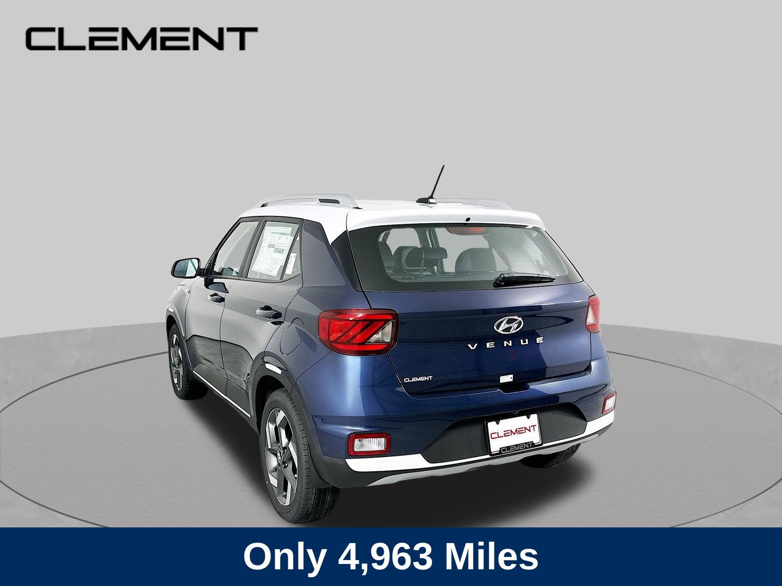 2026 Hyundai Venue SEL - Photo 8