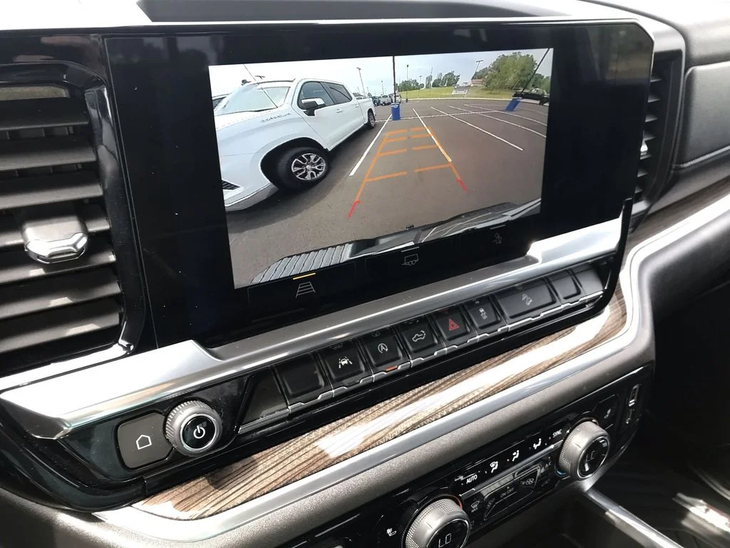 Used 2025 Gray Chevrolet LT Trail Boss image 17