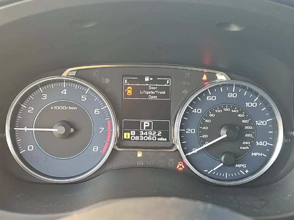 Used 2017 Blue Subaru 2.0i Limited image 11