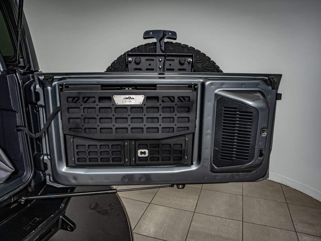 Used 2022 Carbonized Gray Metallic Ford Base image 40