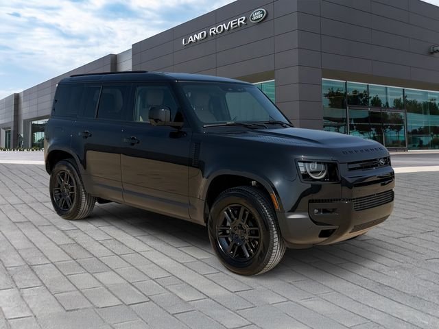New 2026 Santorini Black Land Rover S image 7