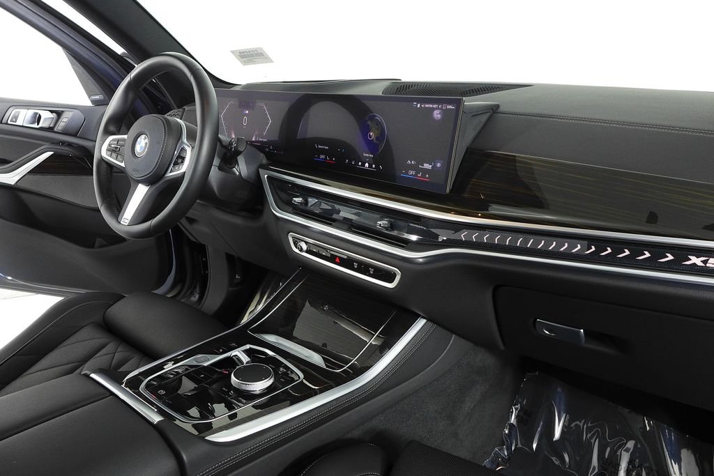 Used 2024 Carbon Black Metallic BMW sDrive40i image 13