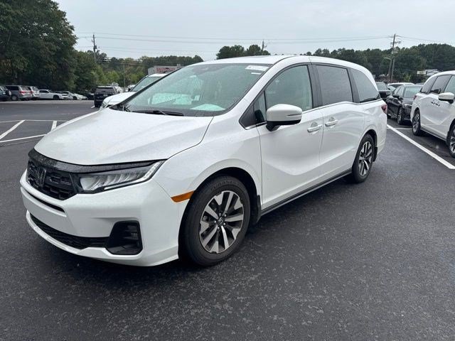 Used 2026 Platinum White Pearl Honda EX-L image 4
