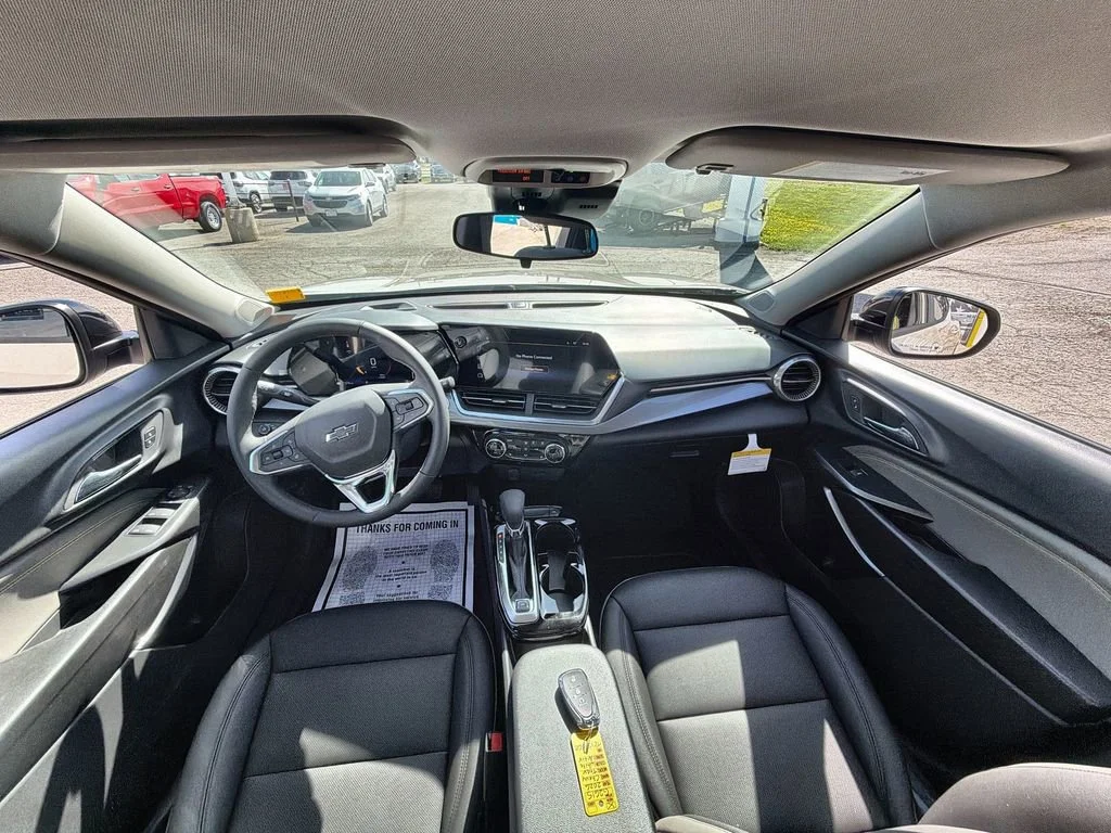 2026 Chevrolet Trax Activ - Photo 35