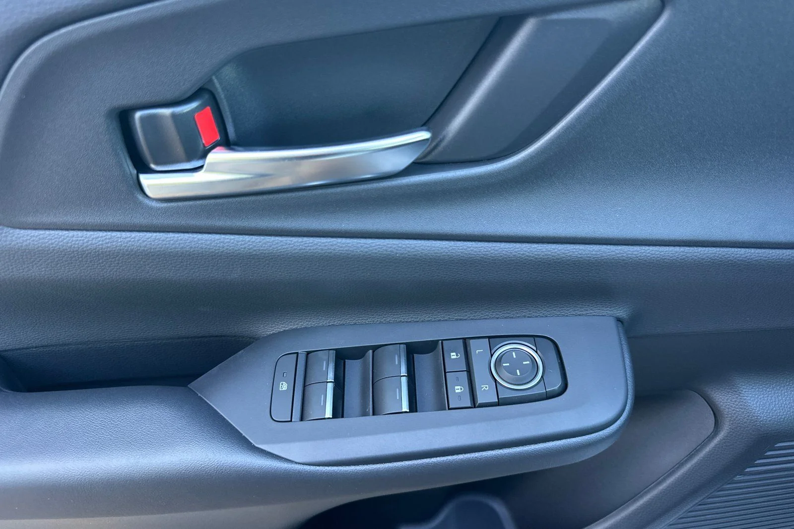 New 2027  Toyota XSE image 16