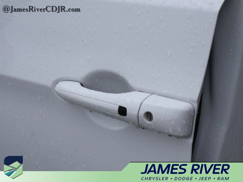 Used 2023 White Chrysler LX image 19