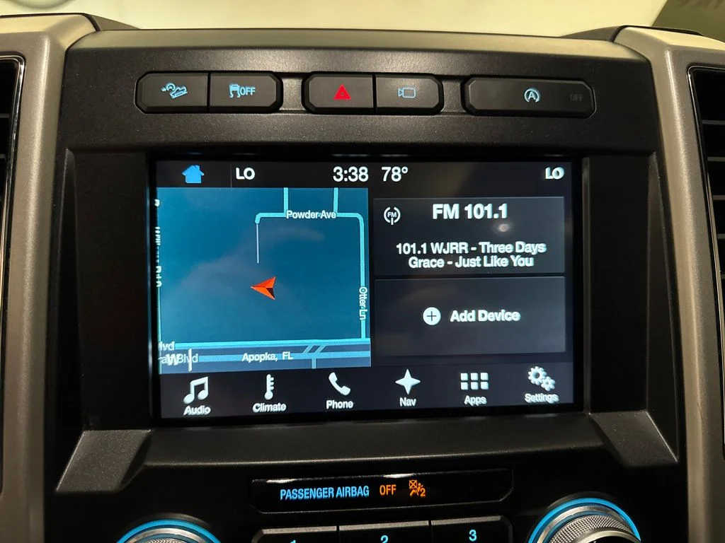 Used 2018 Red Ford Lariat image 27