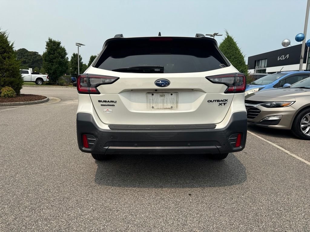 Used 2021 White Subaru Onyx Edition XT image 4