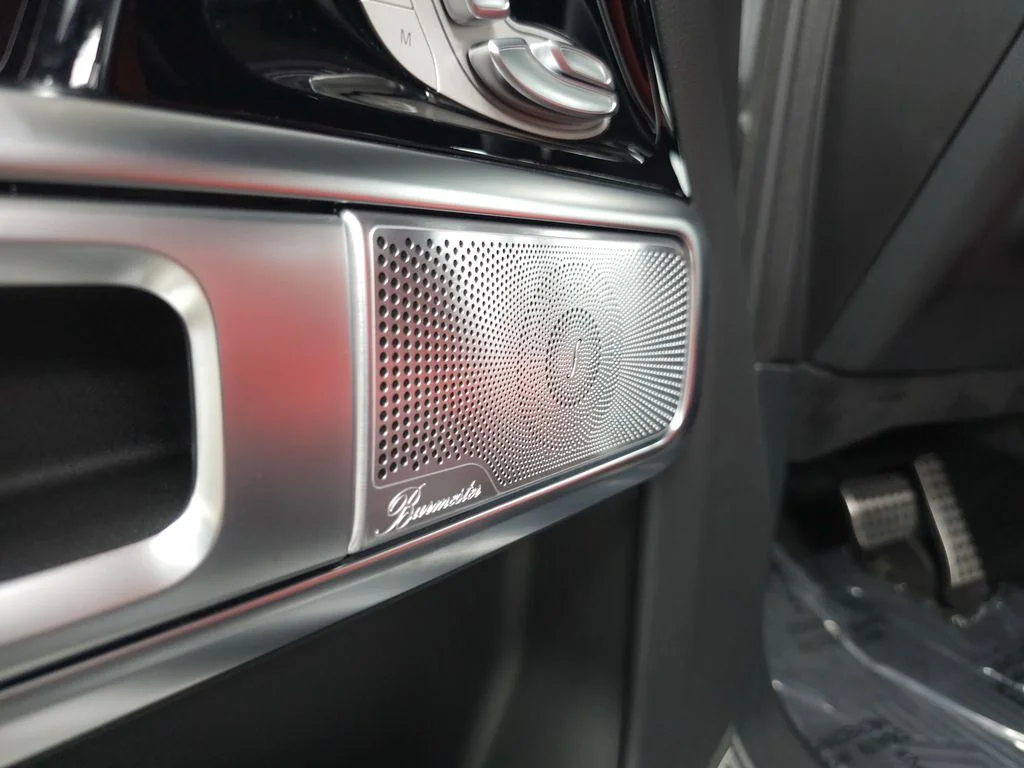 Certified Used 2025 MANUFAKTUR Graphite Metallic Mercedes-Benz G 550 image 7