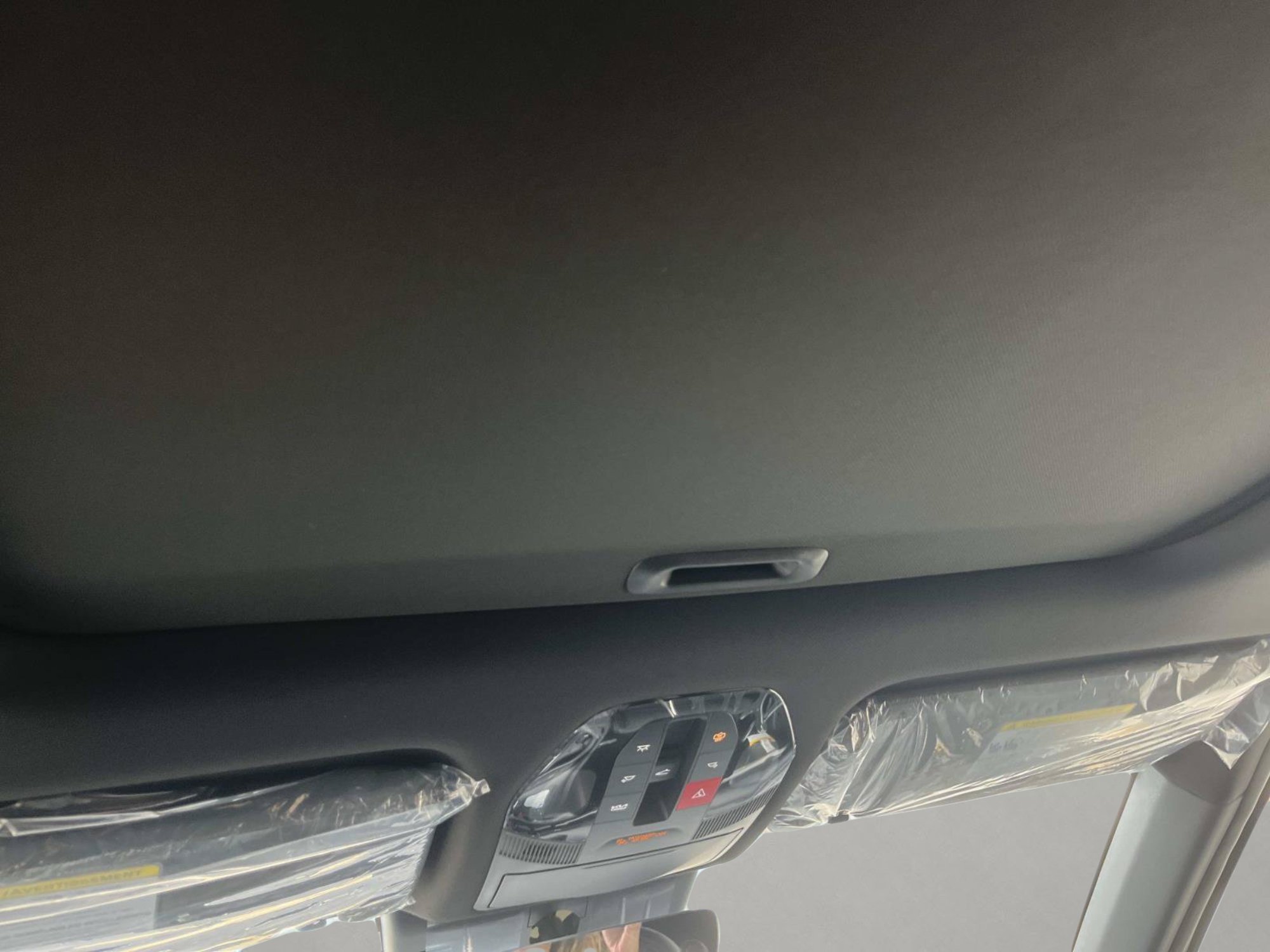 New 2027 Terrain Brown Kia X-Line EX image 14