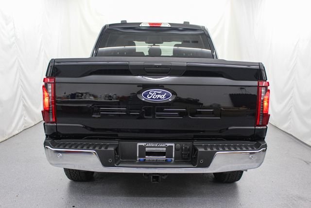 Used 2025 Black Ford XLT image 6