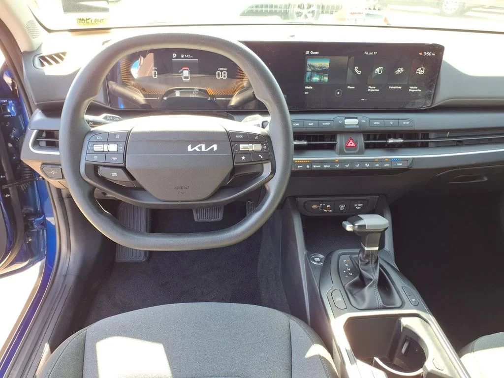Certified Used 2025 Blue Kia LXS image 9