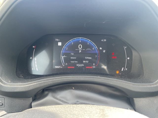 Used 2024  Toyota XLE image 5