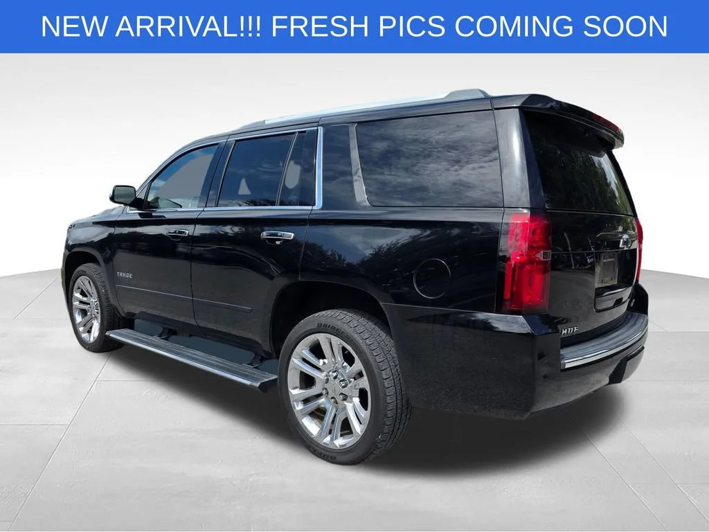 Used 2019 BLACK Chevrolet Premier image 5