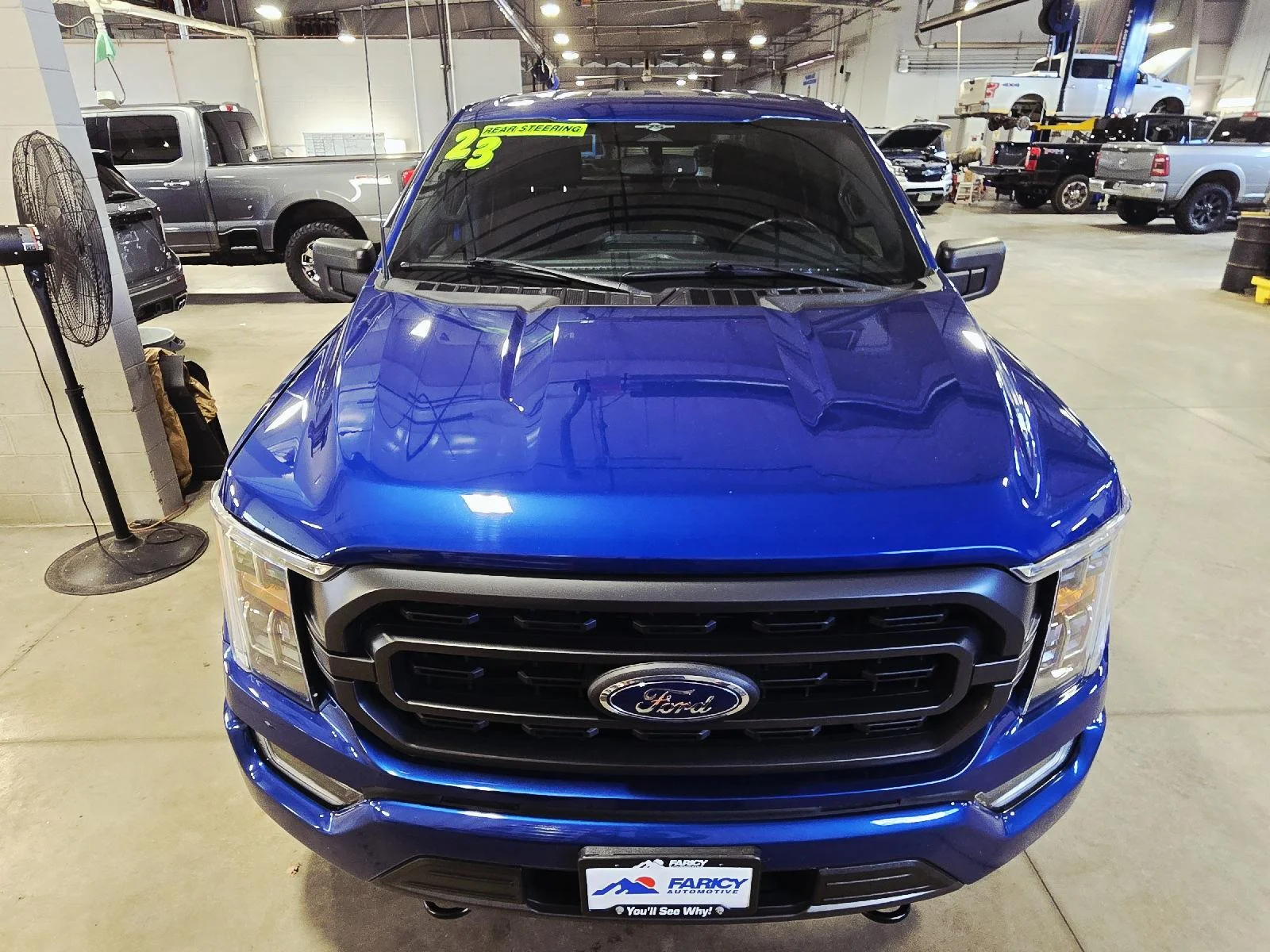 Used 2023 Atlas Blue Ford XLT image 13