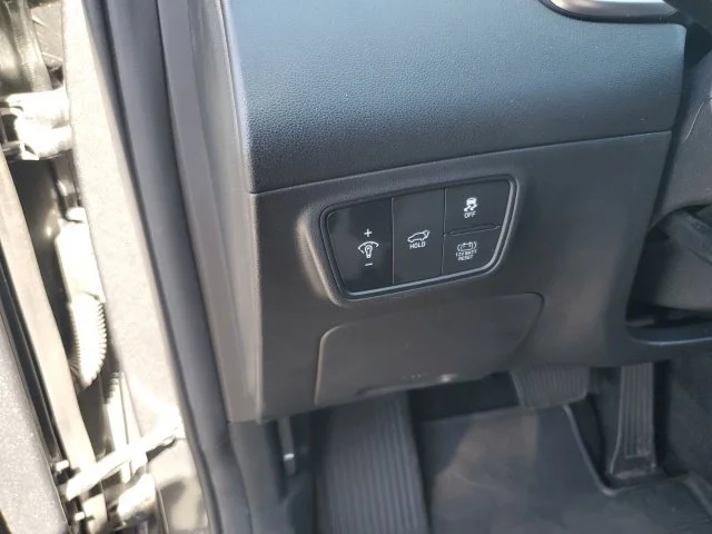 Used 2024 Gray Hyundai Blue image 15