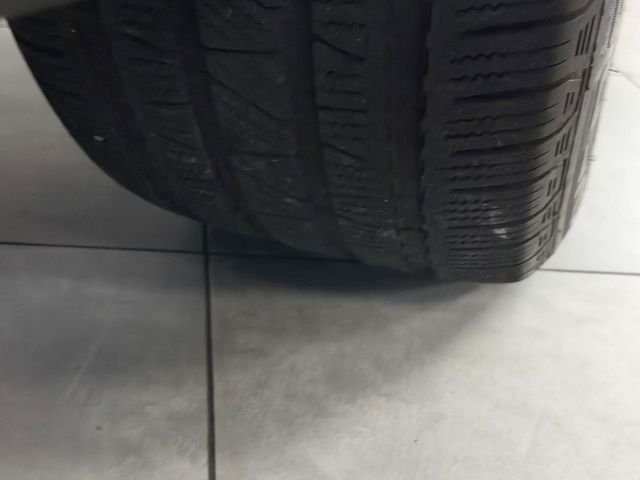 Certified Used 2025 White Mercedes-Benz GLE 350 image 9