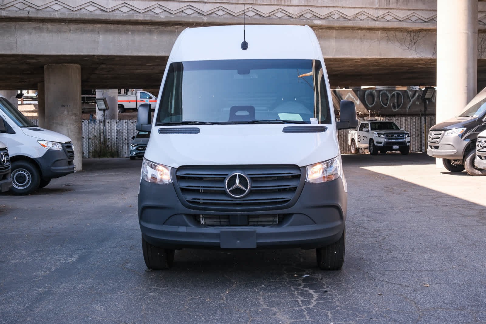 New 2025 Arctic+White Mercedes-Benz Cargo 144 WB  RWD 2.0L 4-Cylinder image 2