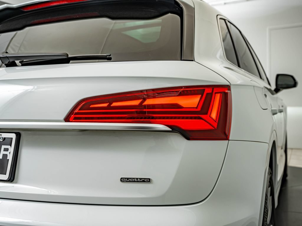 Used 2023 Glacier White Metallic Audi 45 S line Premium image 15