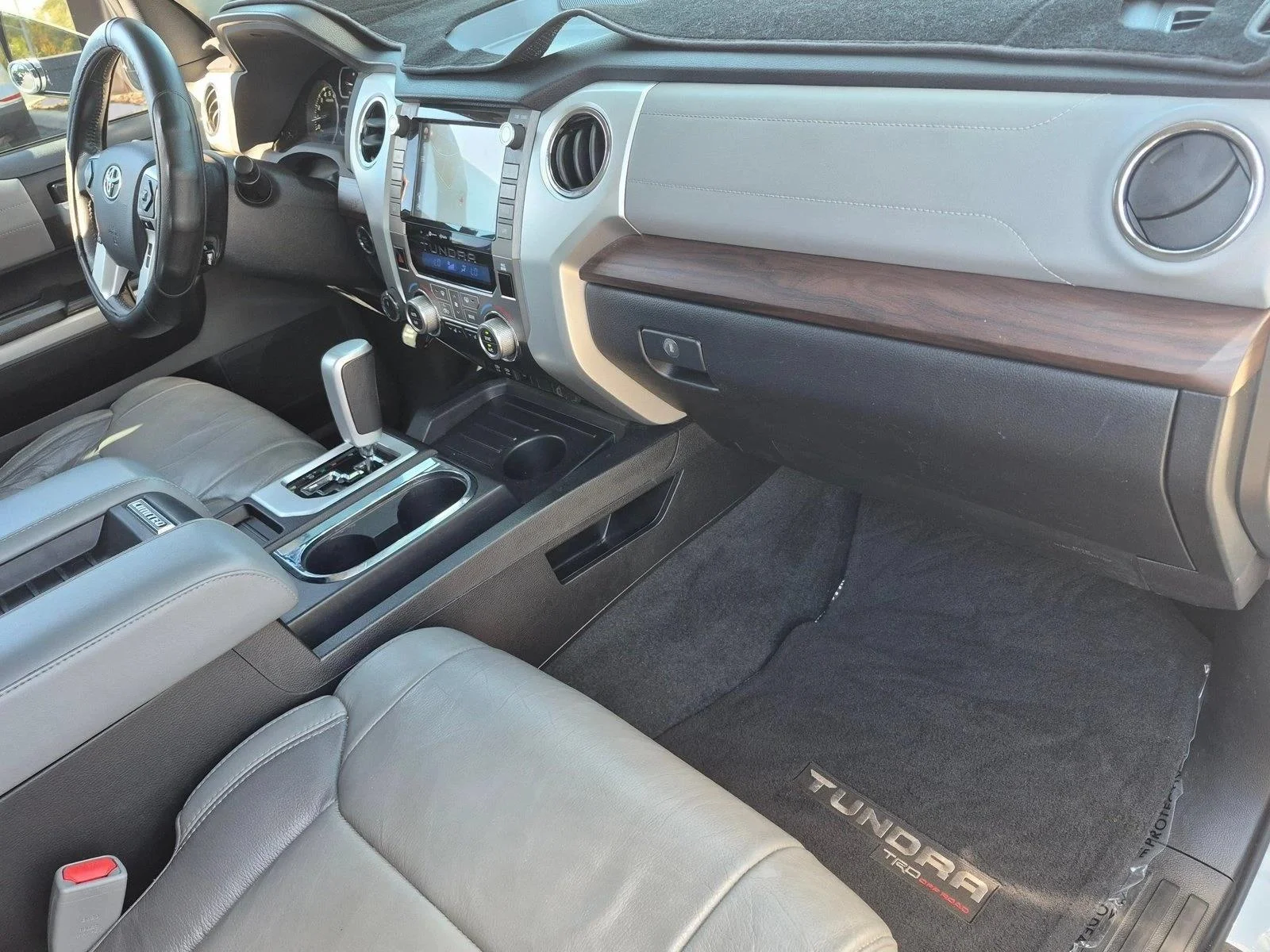 Used 2020 Super White Toyota Limited image 21
